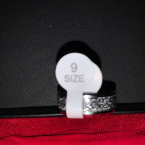 Men’s Celtic Dragon Ring - Picture 4 of 4